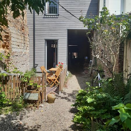 L'Abbevilloise, Aux Portes De La Baie De Somme Abbeville Εξωτερικό φωτογραφία